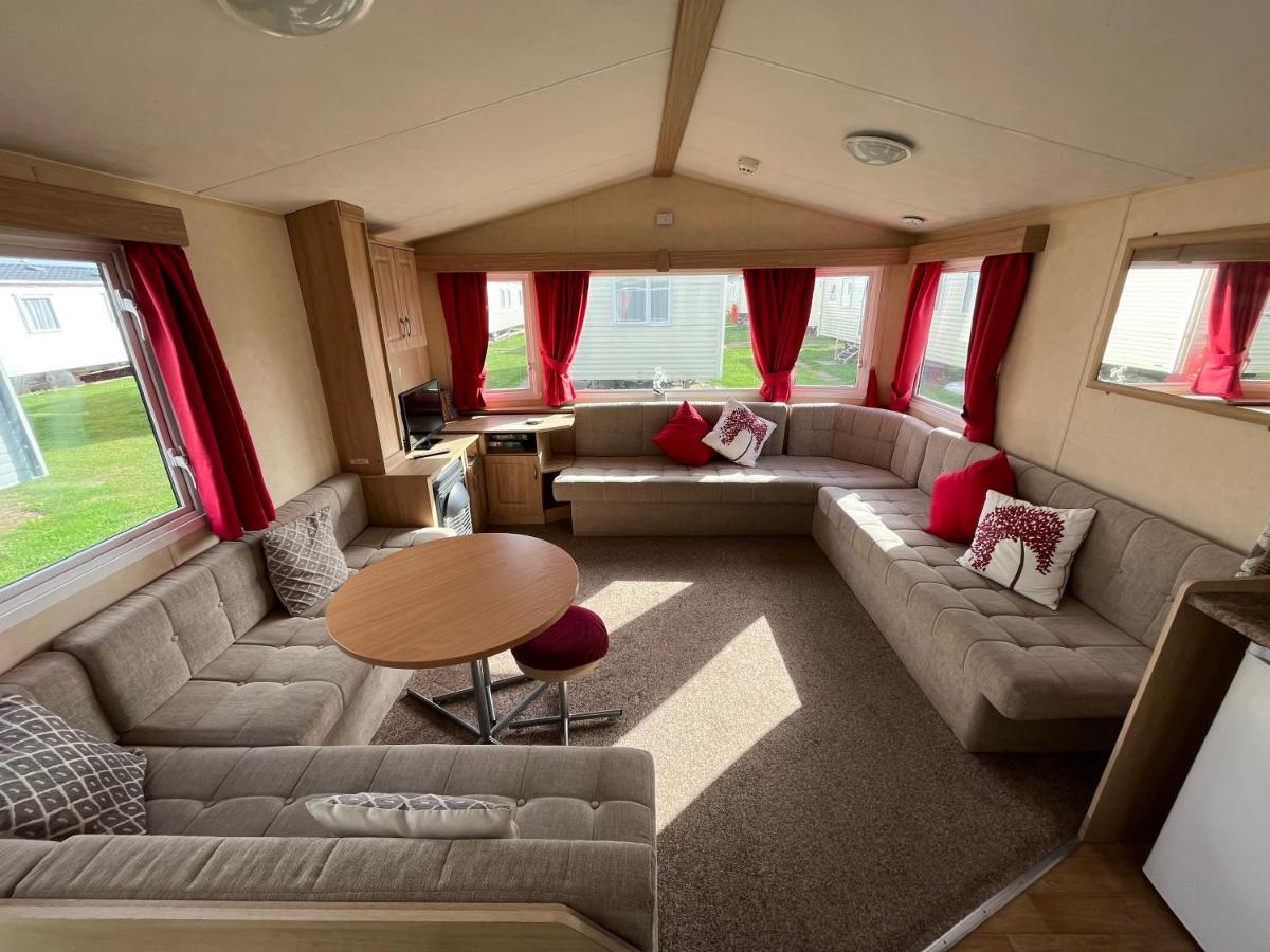 Dunlin 69 ~ California Cliffs Great Yarmouth Exterior foto